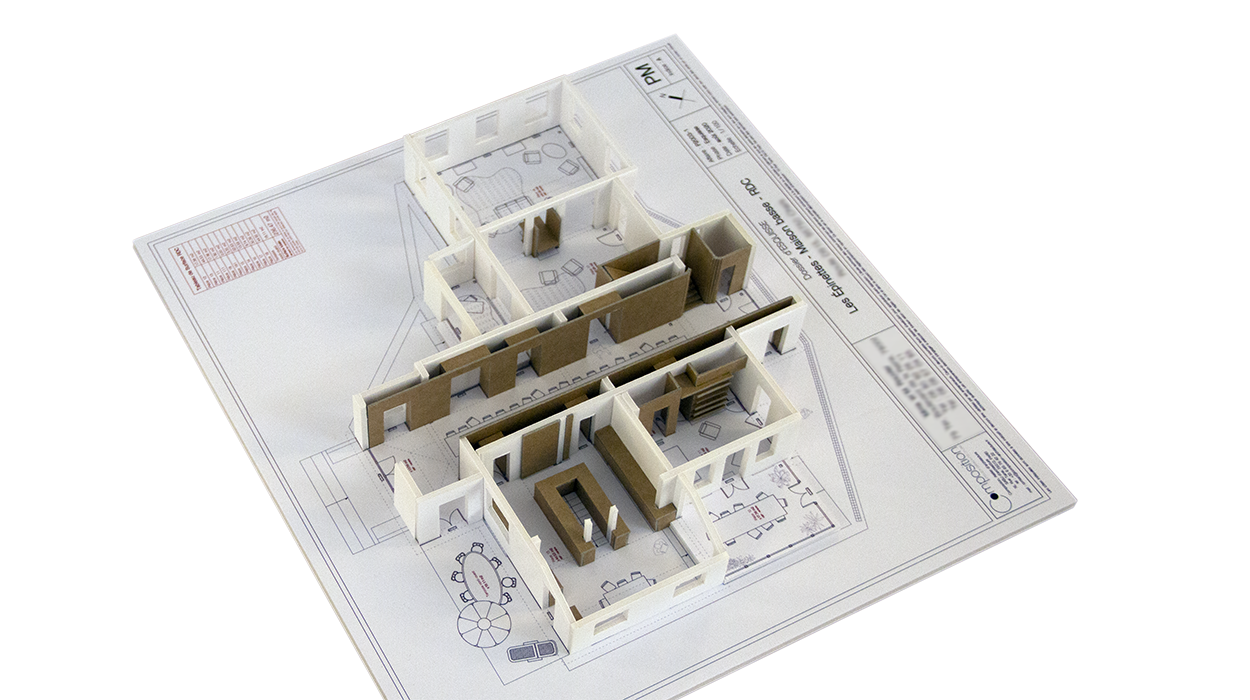 Plan du RDC en maquette du pavillon de chasse dans une clairière du Vexin Français